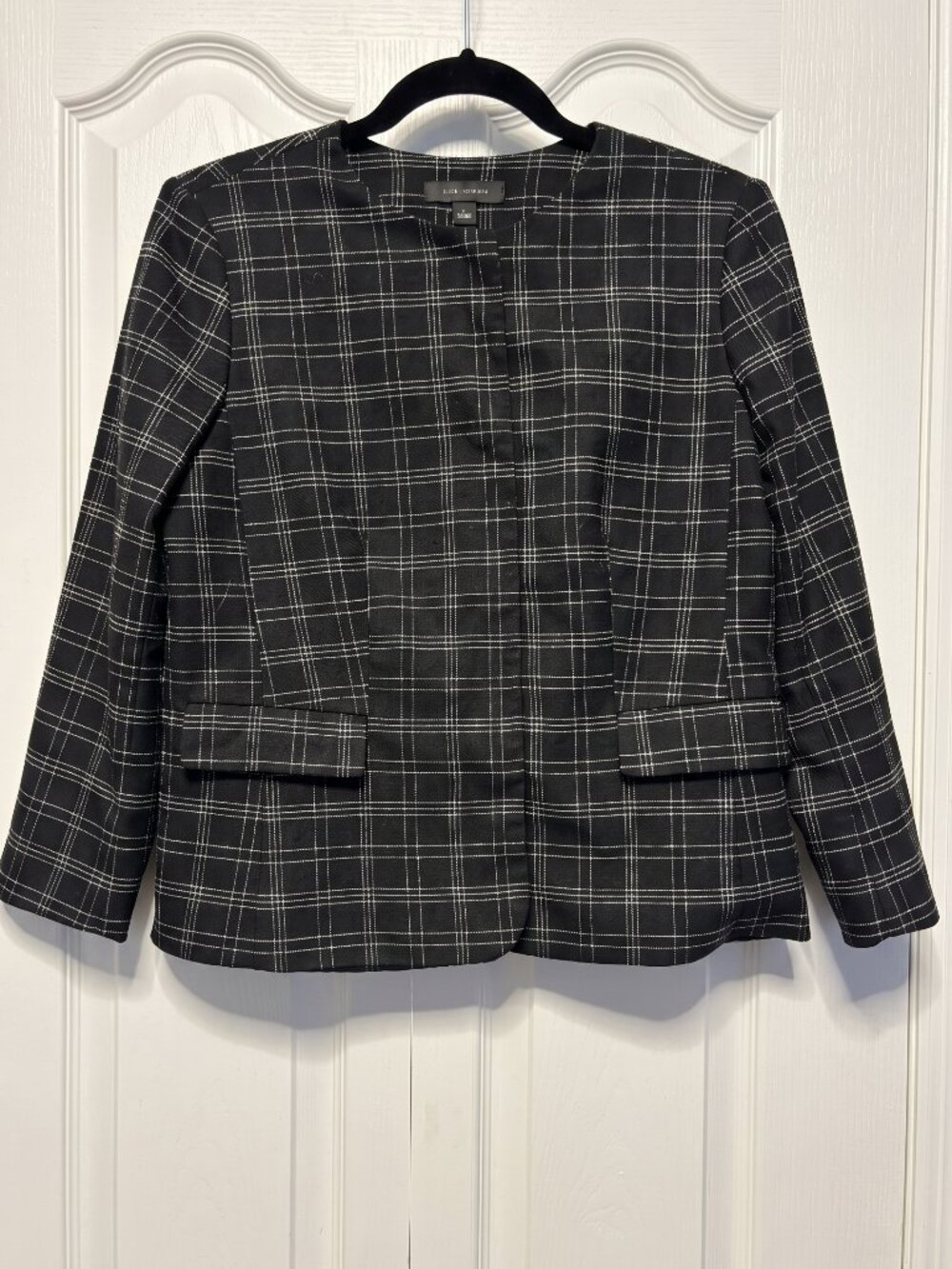 Ann Taylor Black Plaid Blazer Jacket Snap Closure Size 4
